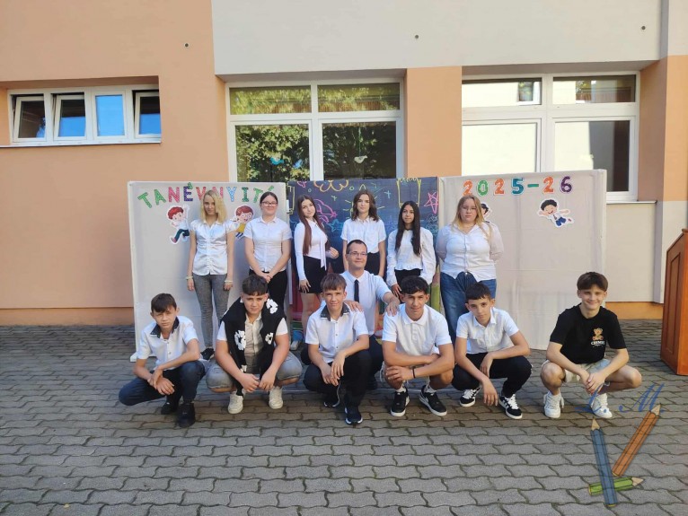 2025-2026: 8. b